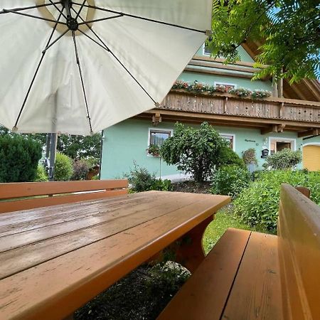 Ferienwohnungen Am Kirchberg Neualbenreuth Luaran gambar